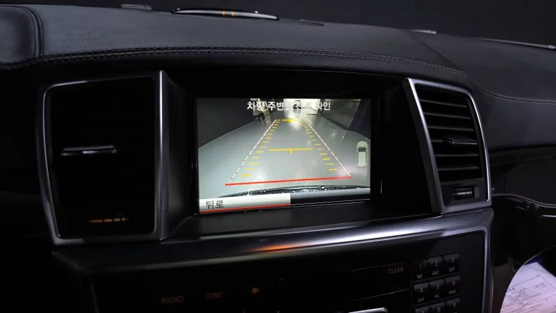 Mercedes-Benz M-class