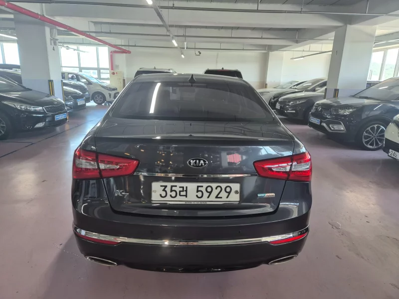 Kia K7