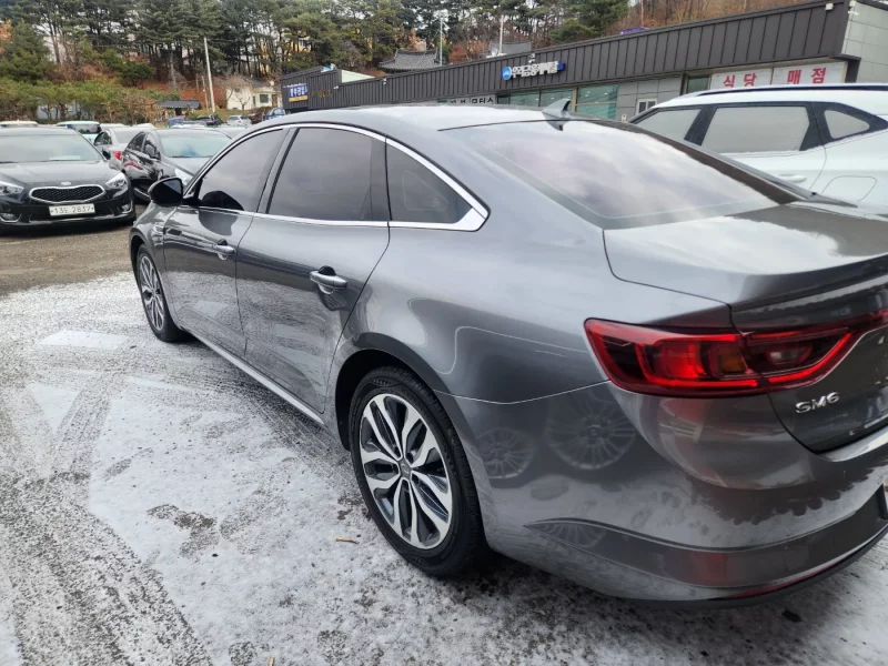 Renault Samsung SM6