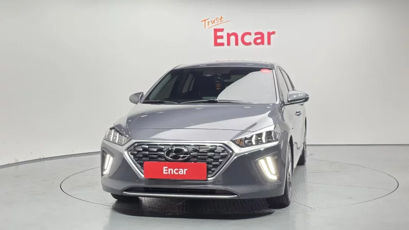 Hyundai Ioniq