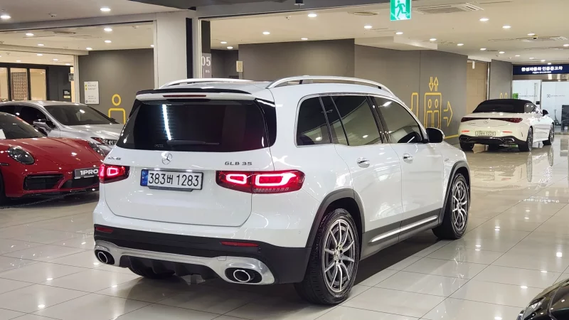 Mercedes-Benz GLB-Class