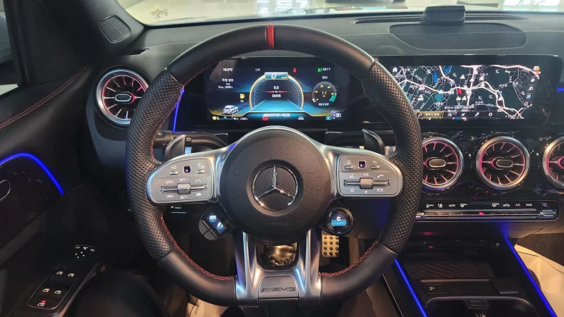 Mercedes-Benz GLB-Class