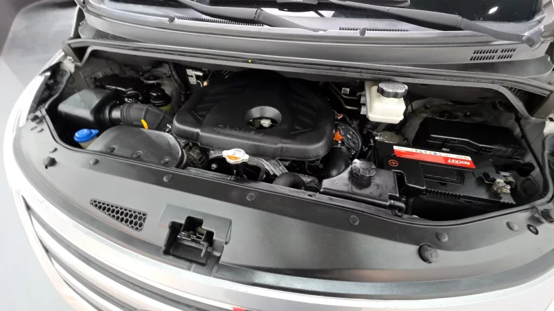 Hyundai Grand Starex