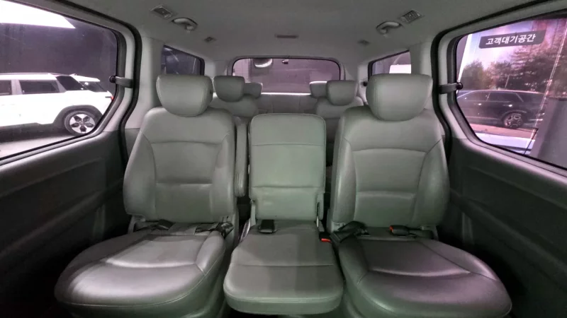 Hyundai Grand Starex