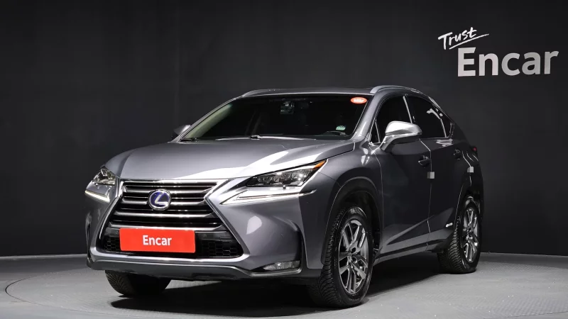Lexus NX300h