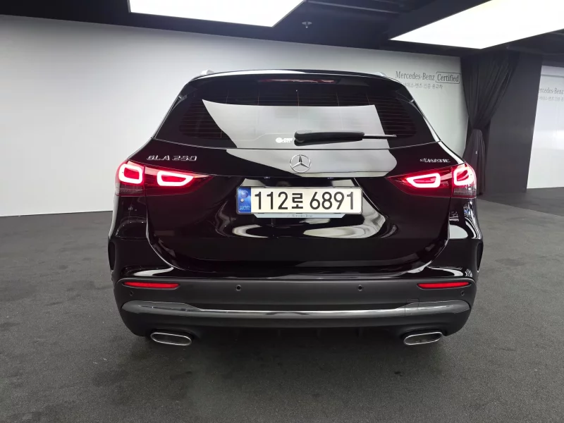 Mercedes-Benz GLA-Class