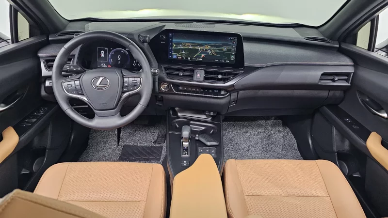 Lexus UX