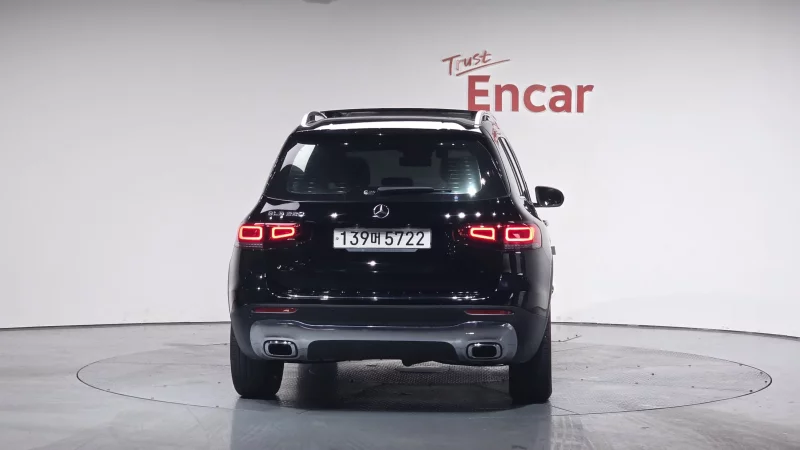 Mercedes-Benz GLB-Class