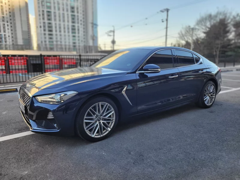 Genesis G70