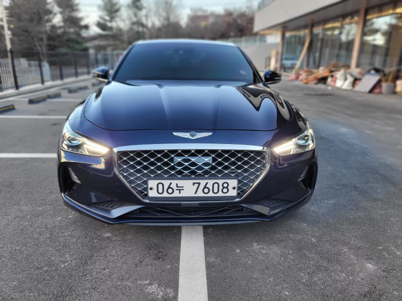 Genesis G70
