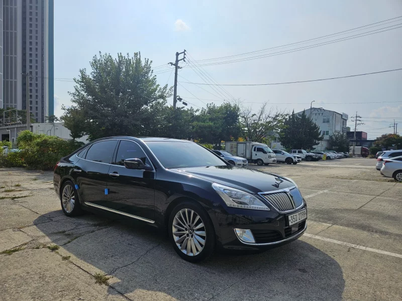 Hyundai Equus
