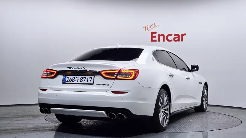 Maserati QUATTROPORTE