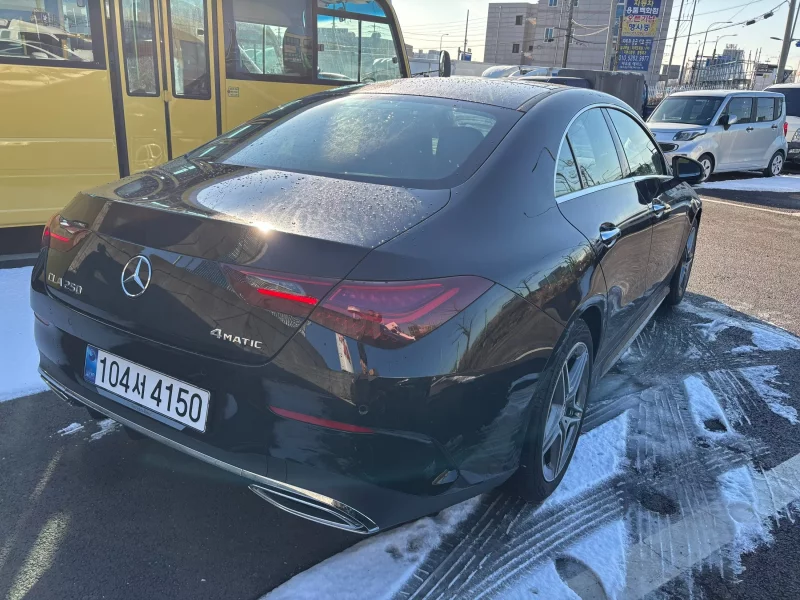 Mercedes-Benz CLA-Class