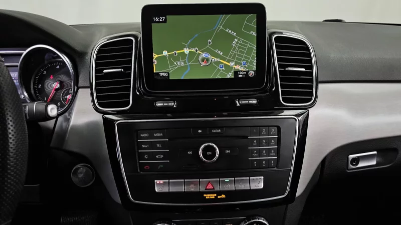 Mercedes-Benz GLE-Class