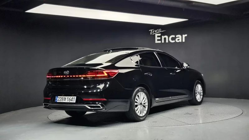 Kia K7