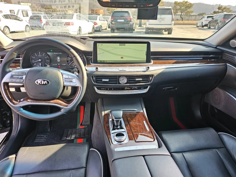 Kia K9