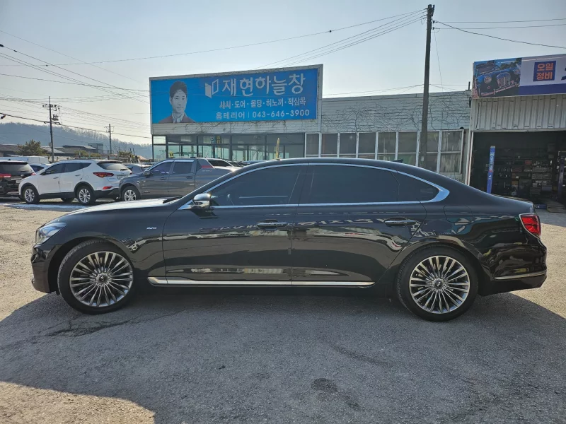 Kia K9