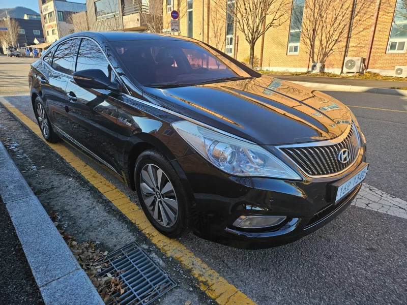 Hyundai Grandeur