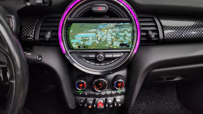 MINI Cooper Convertible