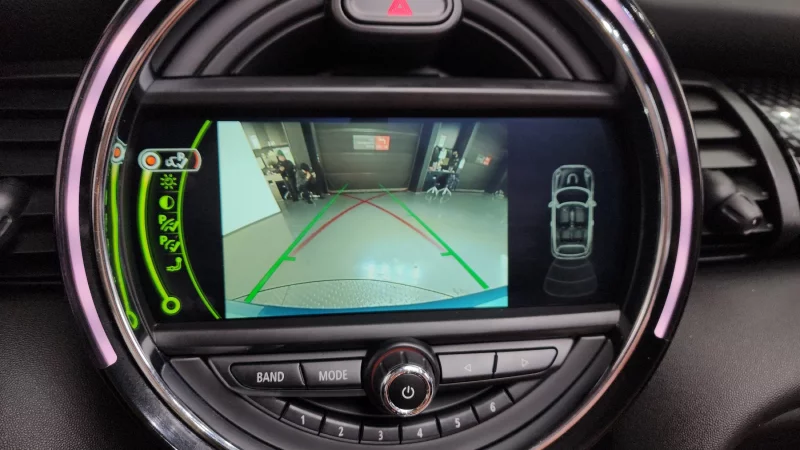 MINI Cooper Convertible