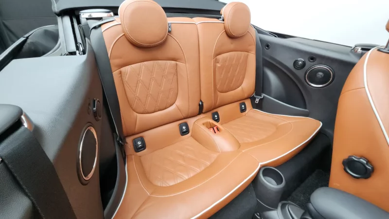 MINI Cooper Convertible