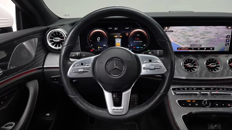 Mercedes-Benz CLS-Class