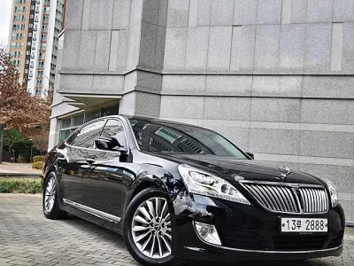 Hyundai Equus
