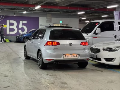 Volkswagen Golf