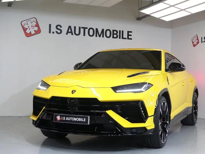 Lamborghini URUS