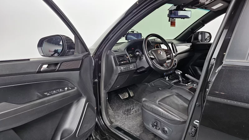 SsangYong Rexton Sports Khan