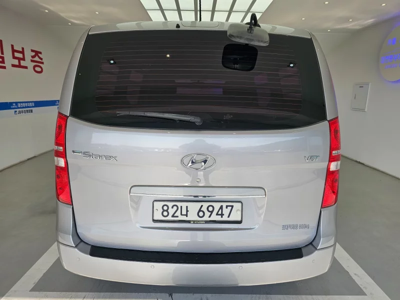Hyundai Grand Starex