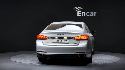 Hyundai Genesis