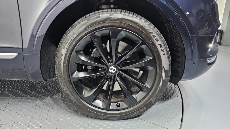 Bentley Bentayga