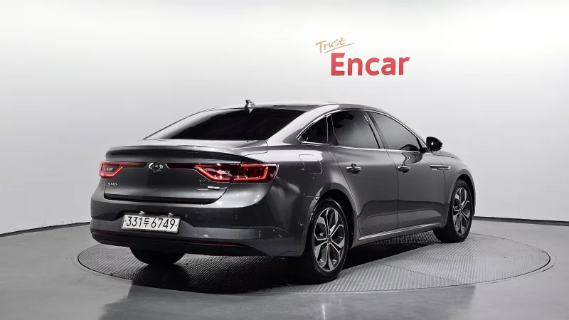 Renault Samsung SM6