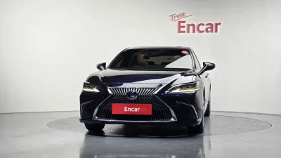 Lexus ES300h