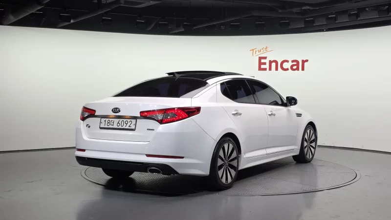 Kia K5