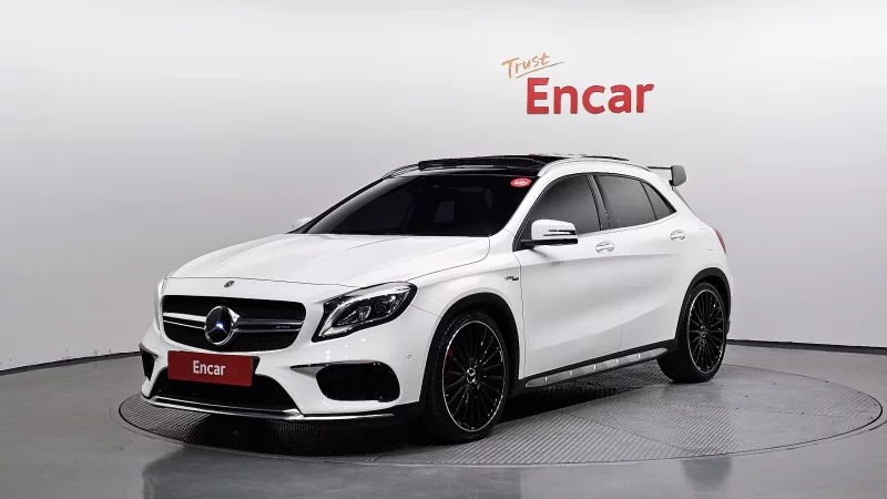 Mercedes-Benz GLA-Class