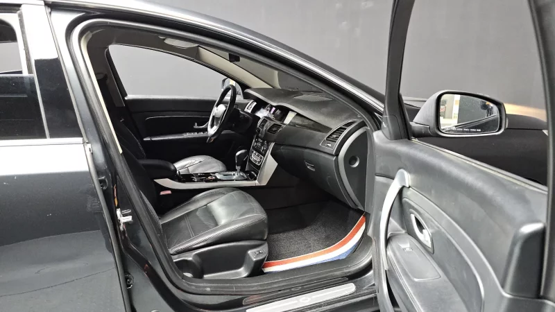 Renault Samsung SM5