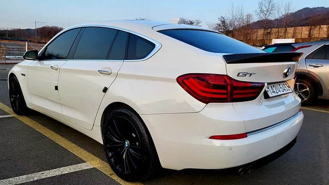 BMW 5-Series Gran Turismo