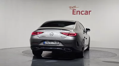 Mercedes-Benz CLS-Class