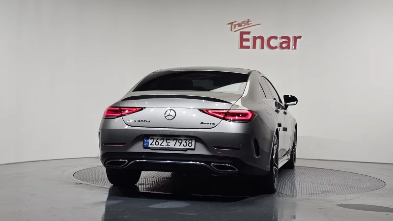 Mercedes-Benz CLS-Class