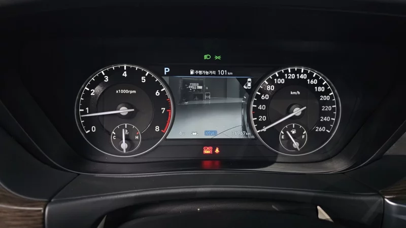Genesis G90