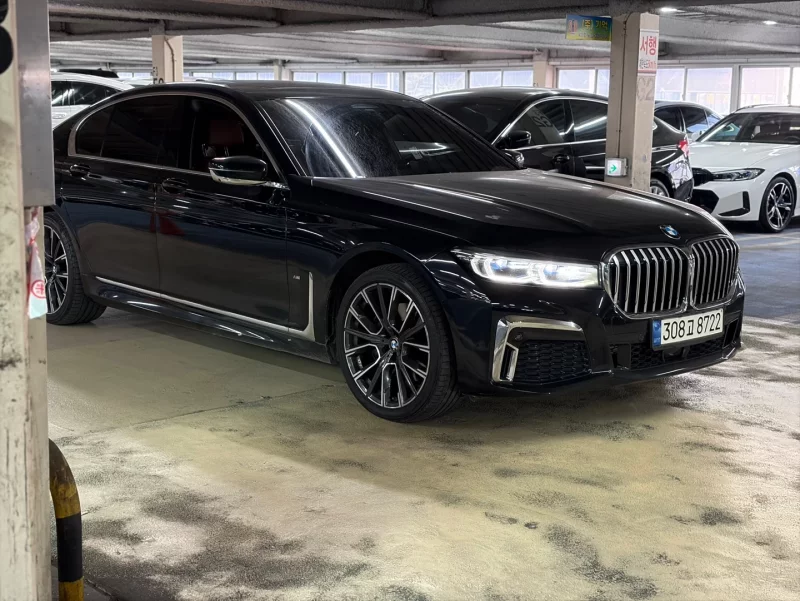 BMW 7-Series