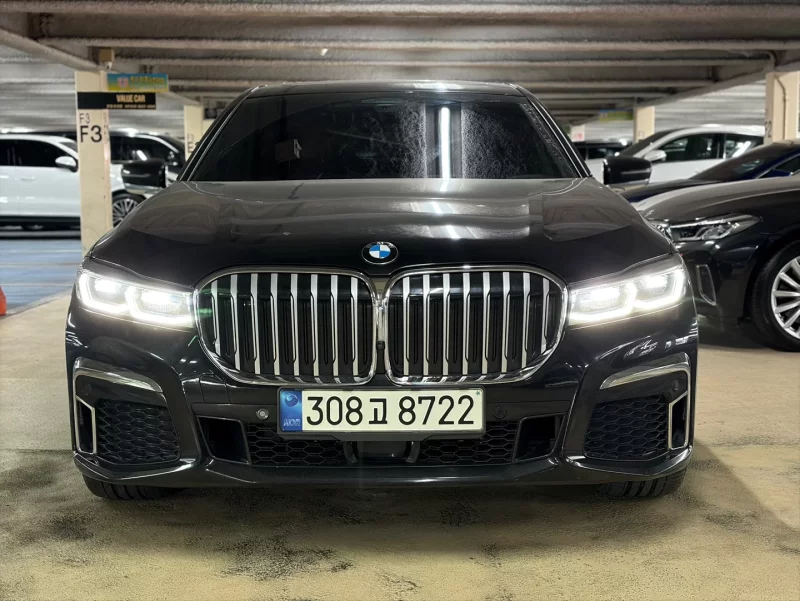 BMW 7-Series