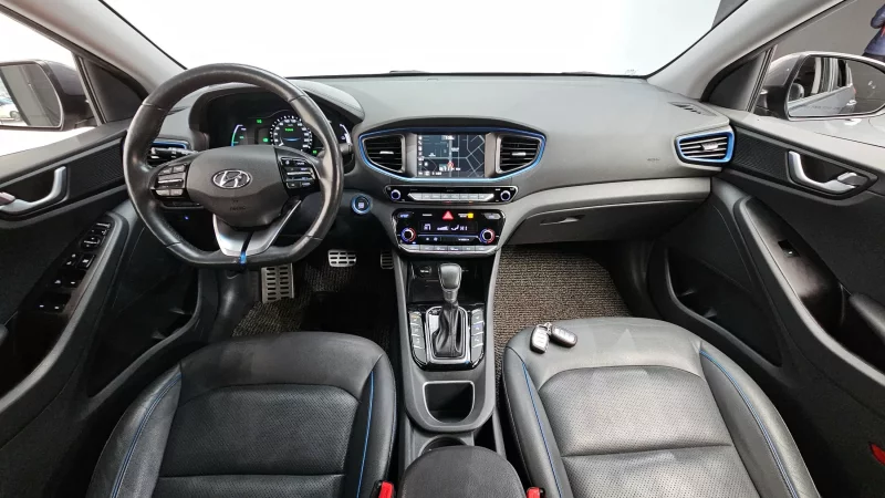 Hyundai Ioniq
