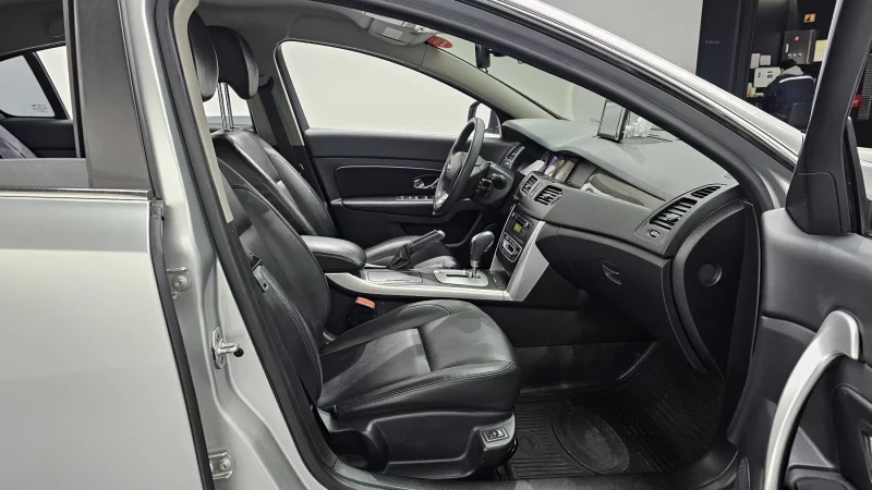 Renault Samsung SM5