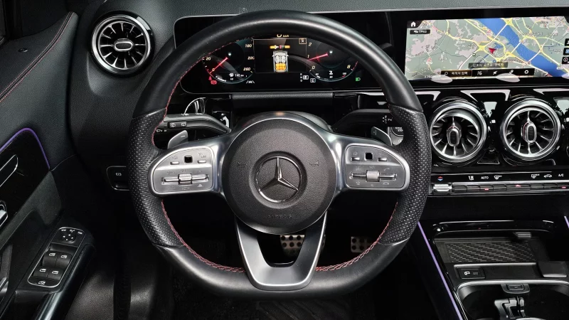 Mercedes-Benz GLA-Class