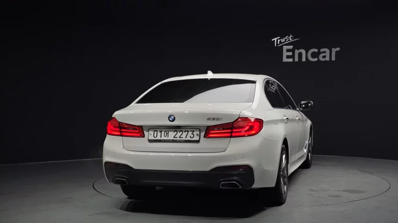 BMW 5-Series