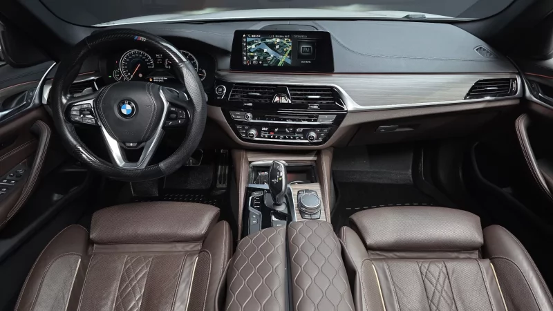 BMW 5-Series
