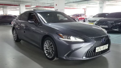 Lexus ES300h